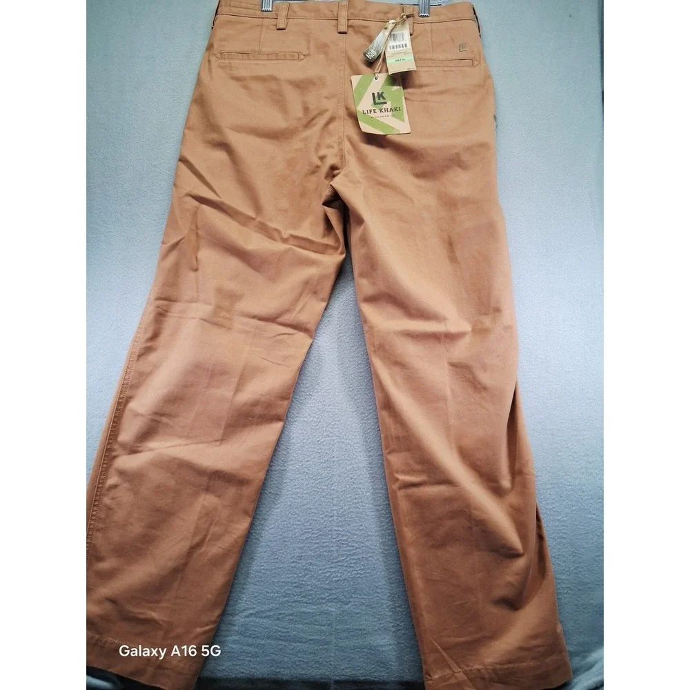 NWT Life Khaki Men's Brown Pants Relaxed Fit Straight Size‎ 34X32